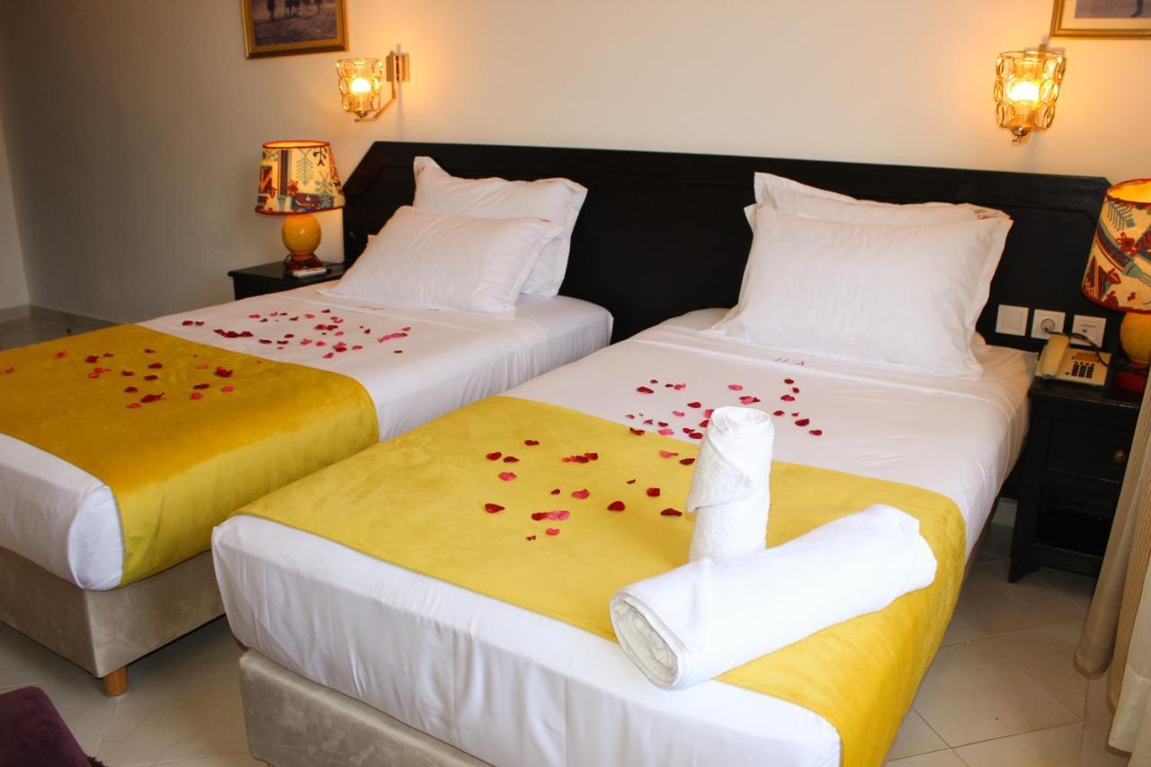 Majorel Pearl Hotel-Riad-Restaurant Piscine&Spa マラケシュ エクステリア 写真